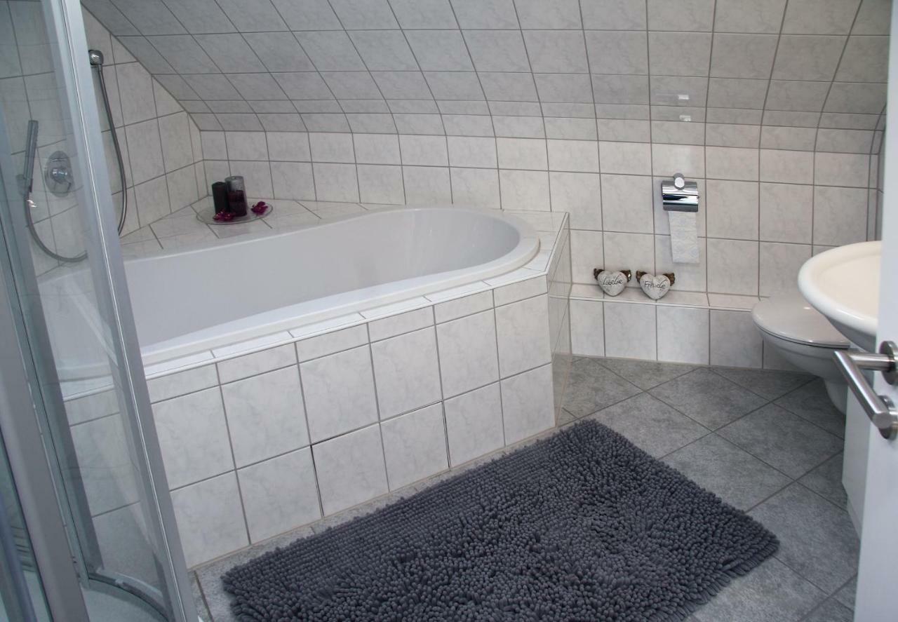Apartment Sonnenterrasse บาเดน-บาเดน ภายนอก รูปภาพ